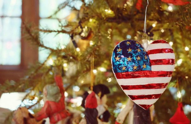 Top 15 best places to spend Christmas in American