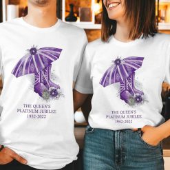 Purple Style The Queen’s Platinum Jubilee 70 Years 1952-2022 Queen Elizabeth Ii T-Shirt