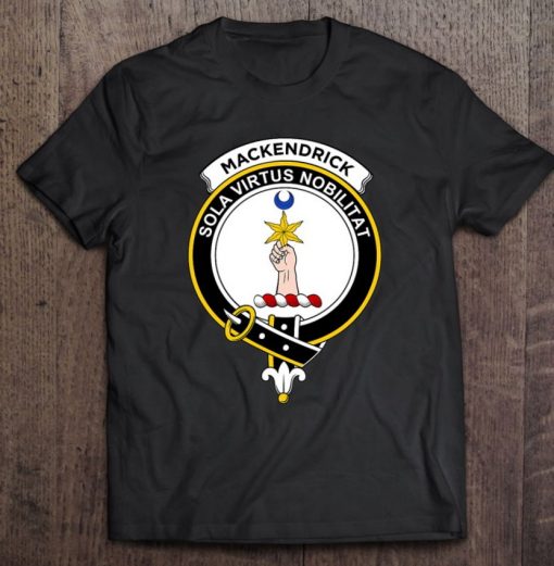 Mackendrick Coat Of Arms – Family Crest T Shirt