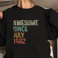40th Birthday Gifts Awesome Since July 1982 40 Year Old T-Shirt
