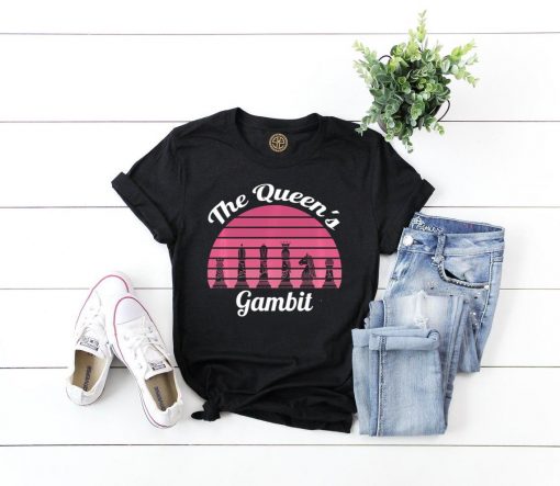 The Queen’s Gambit  Sunset 2020 Gift Opening Chess Strategy Long Sleeve T-Shirt