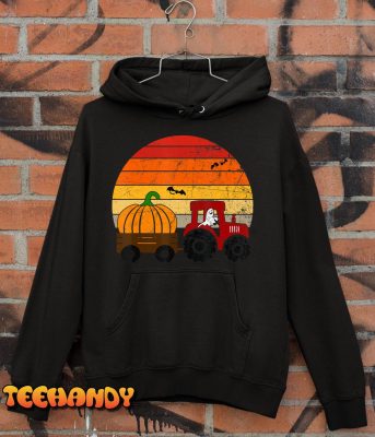 Funny Tractor with pumpkin Halloween Costume For Farmer T-Shirt
