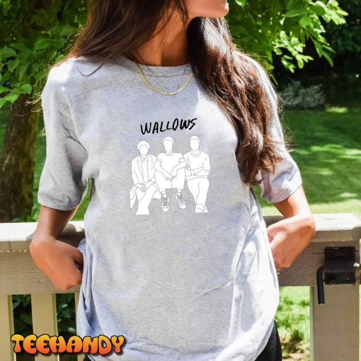 Vintage Wallows simplistic Live on Tour 2022 T-Shirt