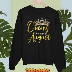 Womens Queen Was Born In August Happy Birthday Gifts For Women V Neck T Shirt img1 C6