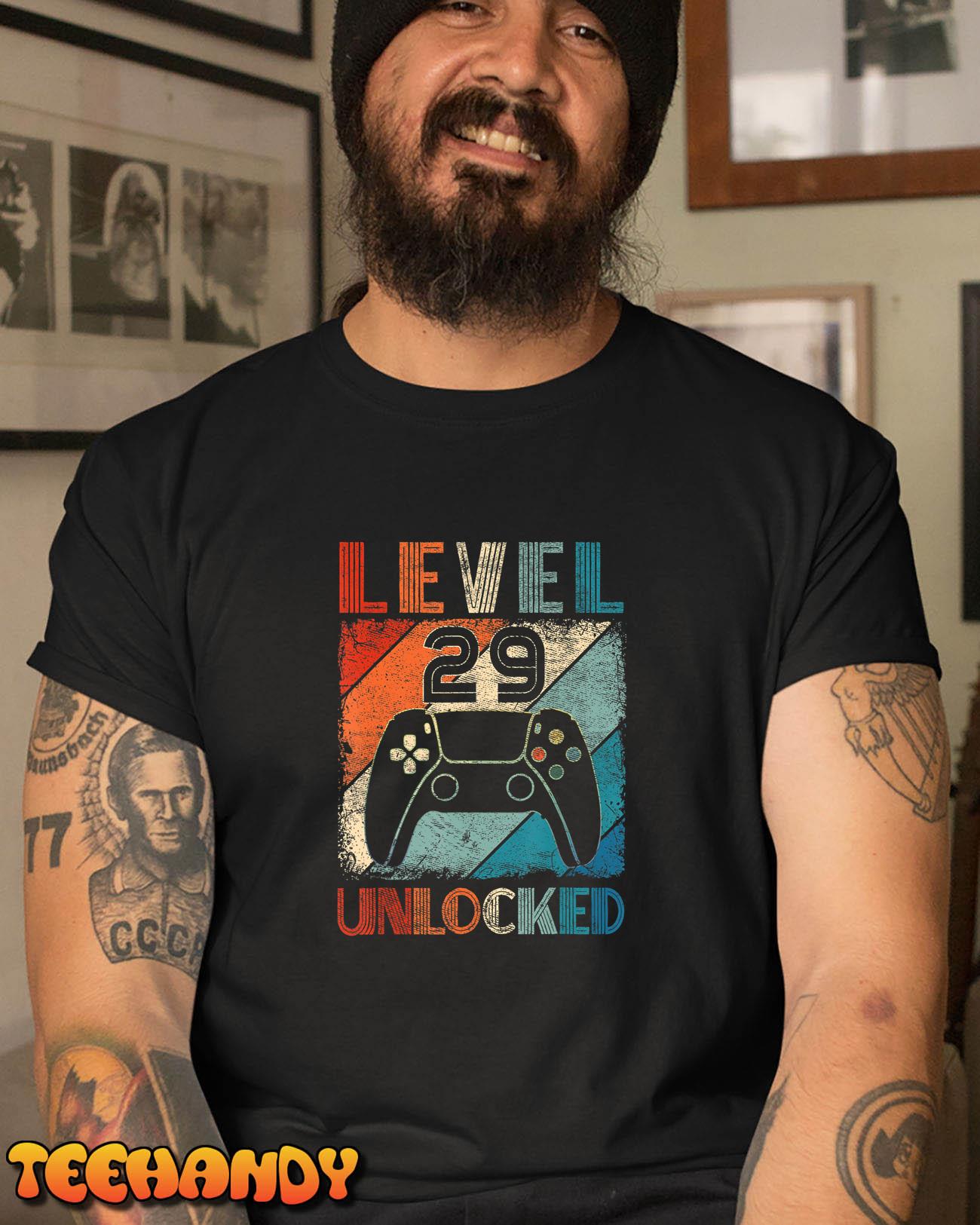 Vintage Level 29 Unlocked Video Gamer 29th Birthday T-Shirt