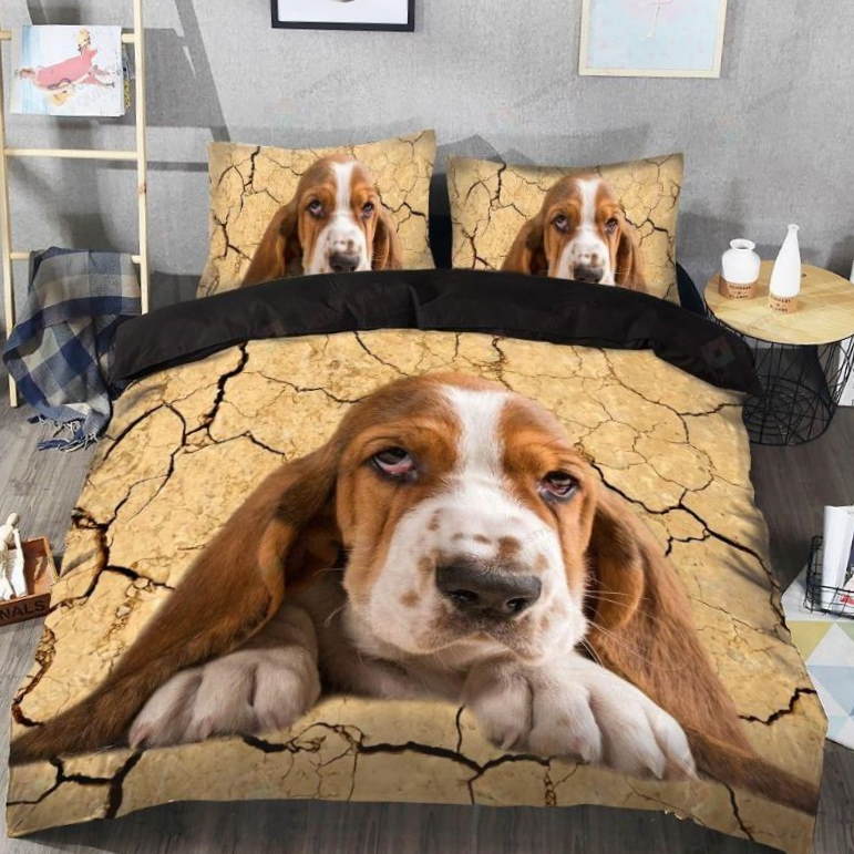 Basset Hound Lying Upset 3D Bedding Set