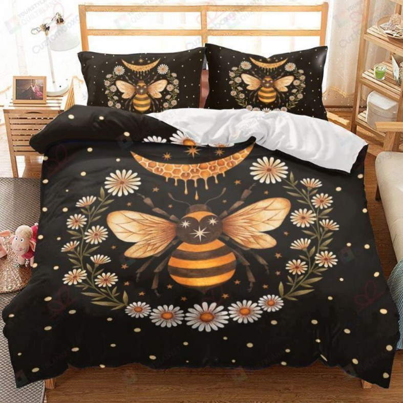 Bee And Daisy  All Over Printed Bedding Set