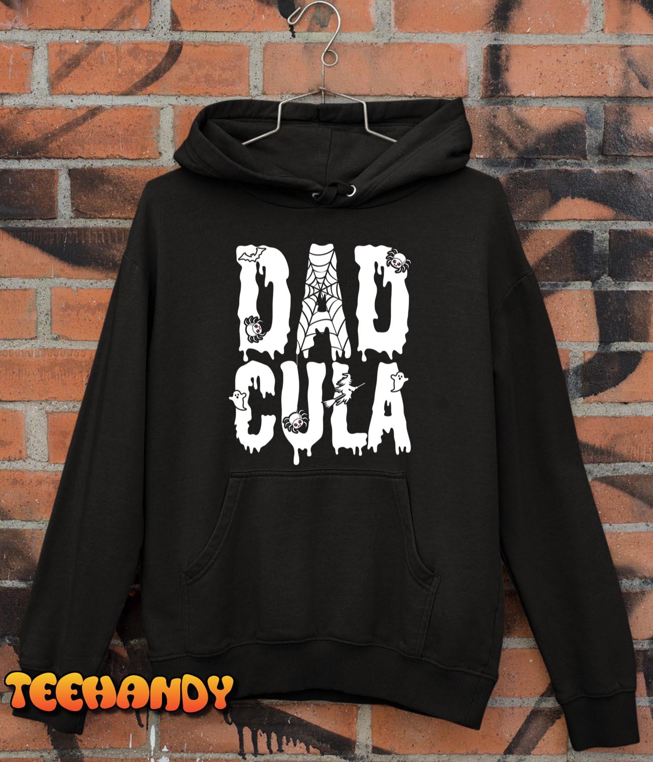 Dadcula Funny Halloween Dad Dracula Costume Momster Matching T-Shirt