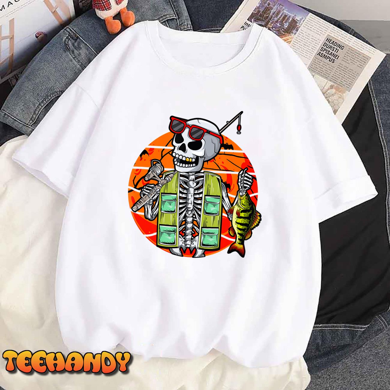 Skeleton Fishing Lover Moon Halloween Costume Fish Halloween T-Shirt