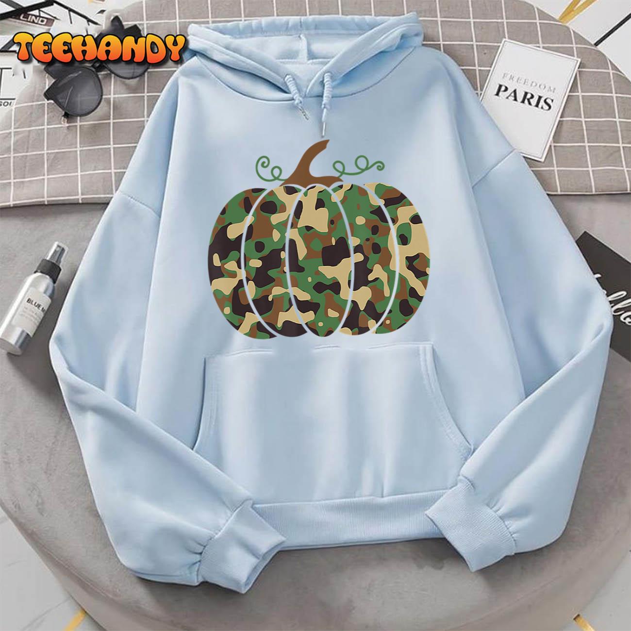 Trendy Camo Print Pumpkin Cute Fall Gift For Hunter Huntress T-Shirt