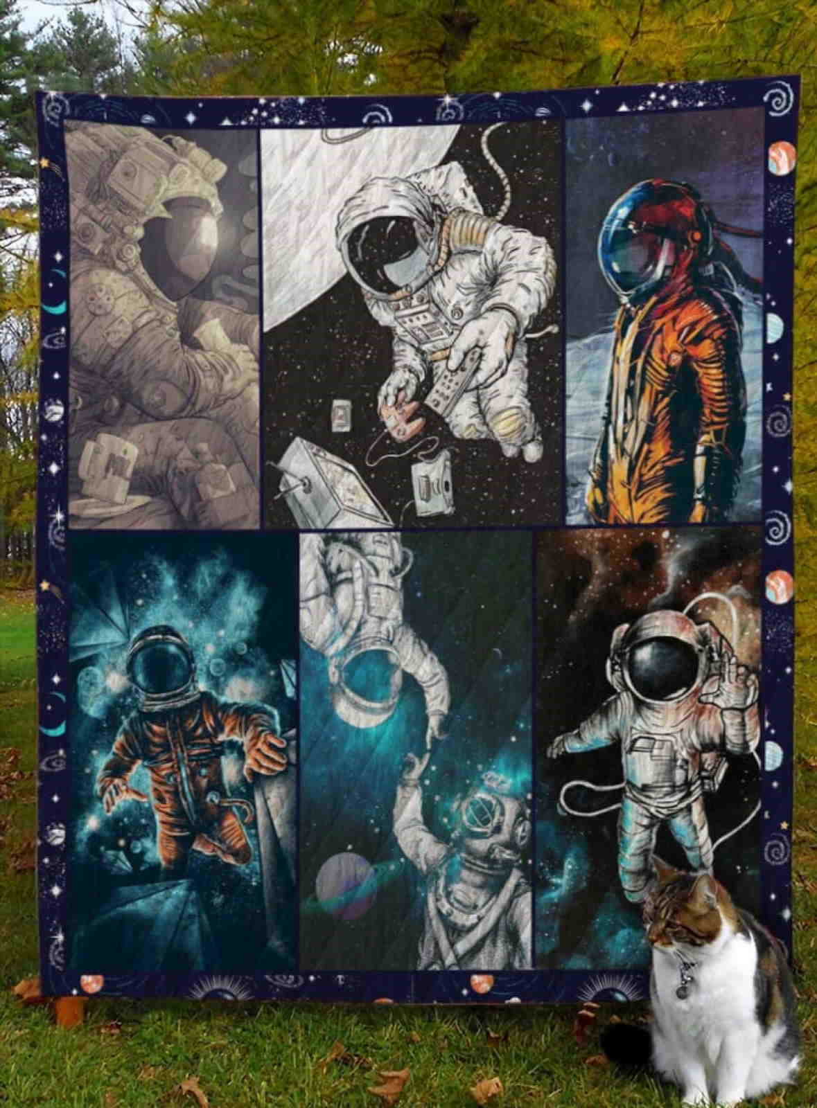 Astronaut Fly Me To The Moon Quilt Blanket