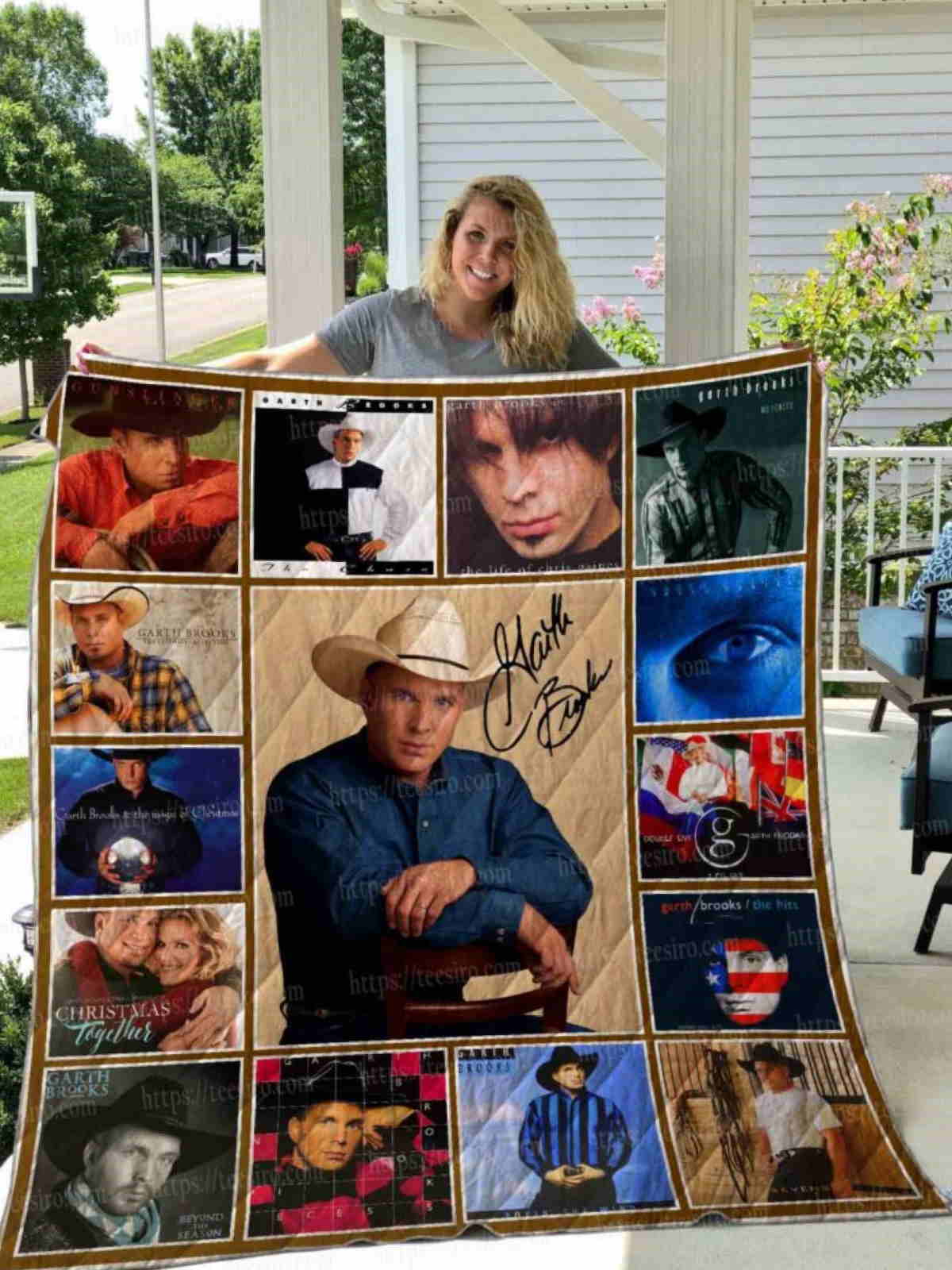 Grath Brooks All Over Printed 3D Quilt Blanket