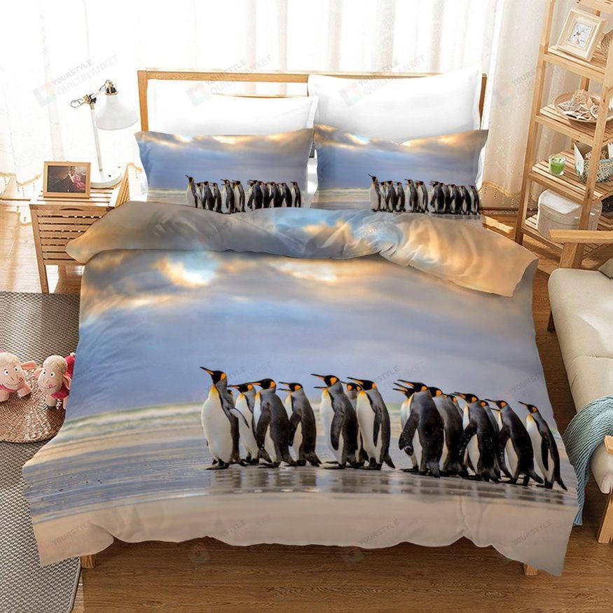 Penguins All Over Printed Bedding Set