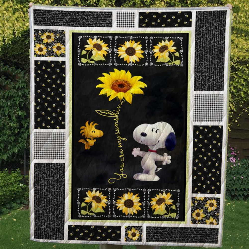 Snoopy Sunshine Quilt Blanket