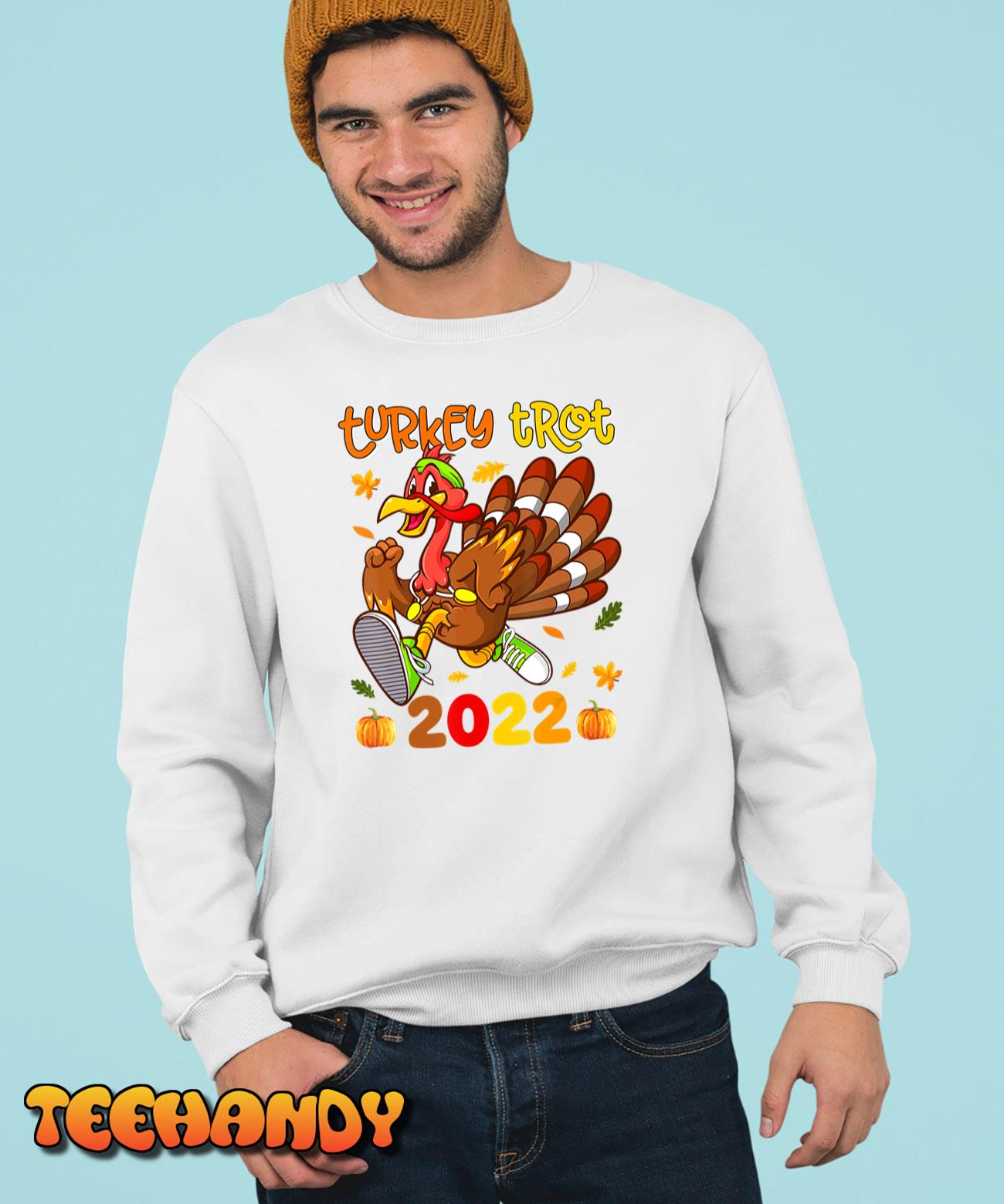 Turkey Trot 2022 Thanksgiving Turkey Running Runner Autumn T-Shirt