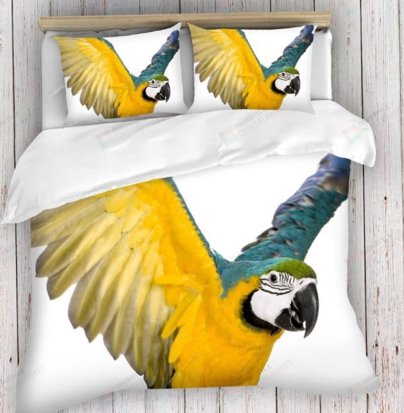 Yellow Parrot Bedding Set