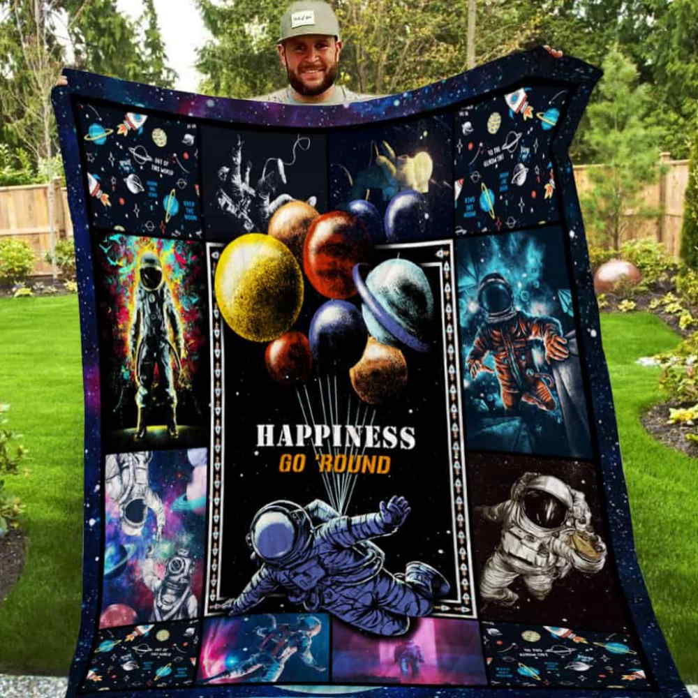 Astronaut Happiness Go Around Quilt Blanket