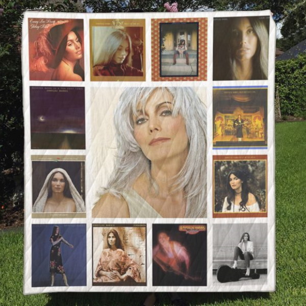 Emmylou Harris 3D Quilt Blanket