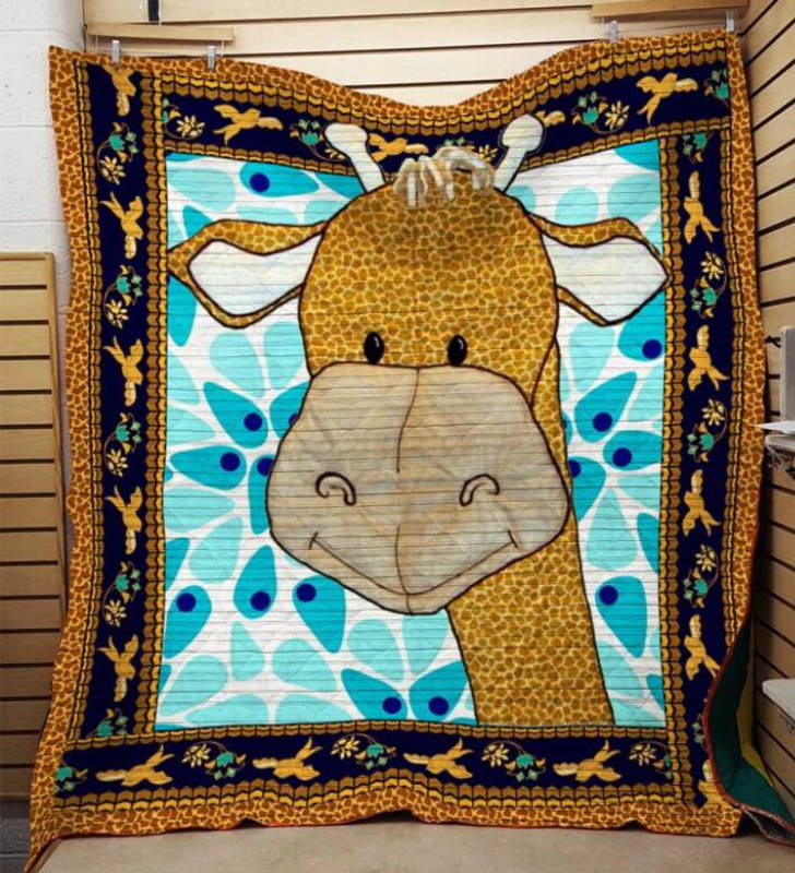 Giraffe All Over Printed Quilt Blanket