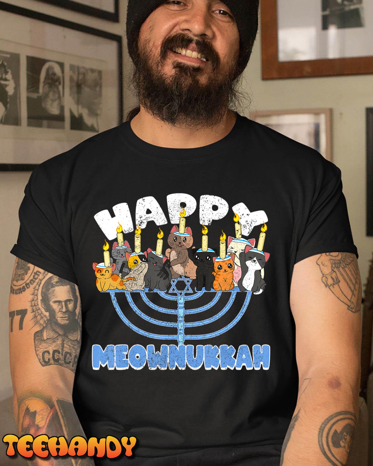 Happy Meownukkah Cats on Menorah for Hanukkah Chanukah T-Shirt