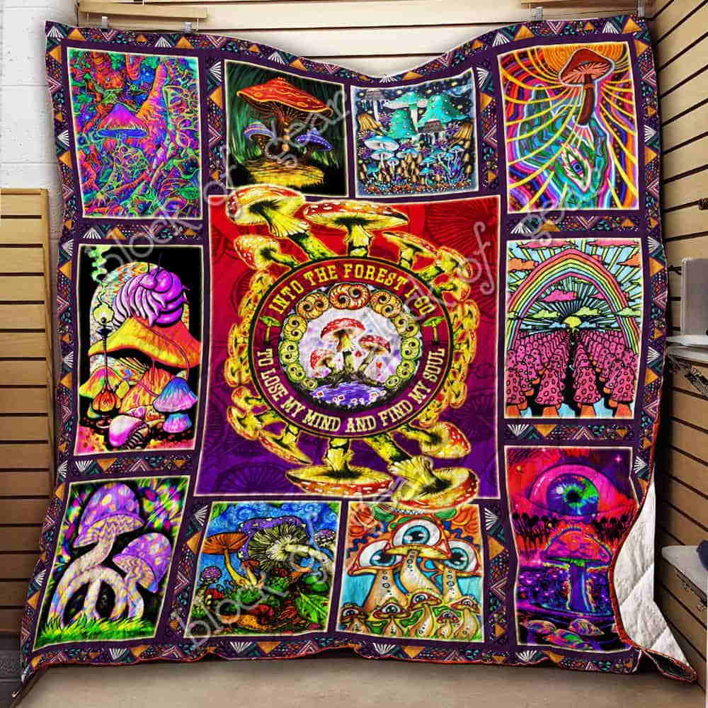 Psychedelic Trippy Mushroom Quilt Blanket