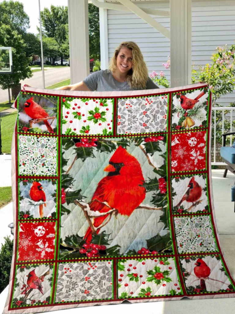 Red Cardinal Quilt Blanket