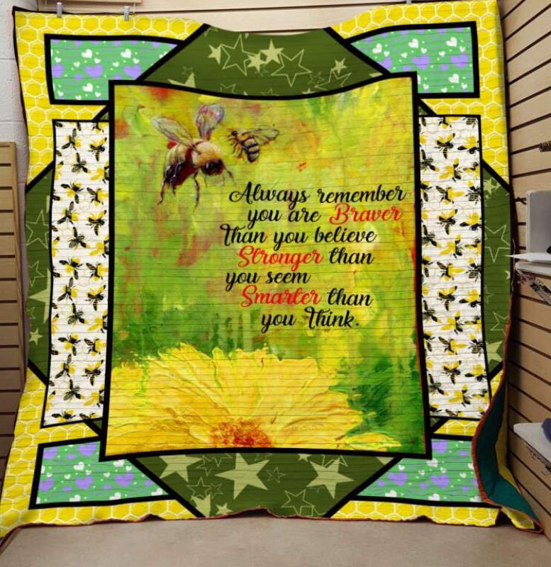 Smarter Bee 3D Quilt Blanket