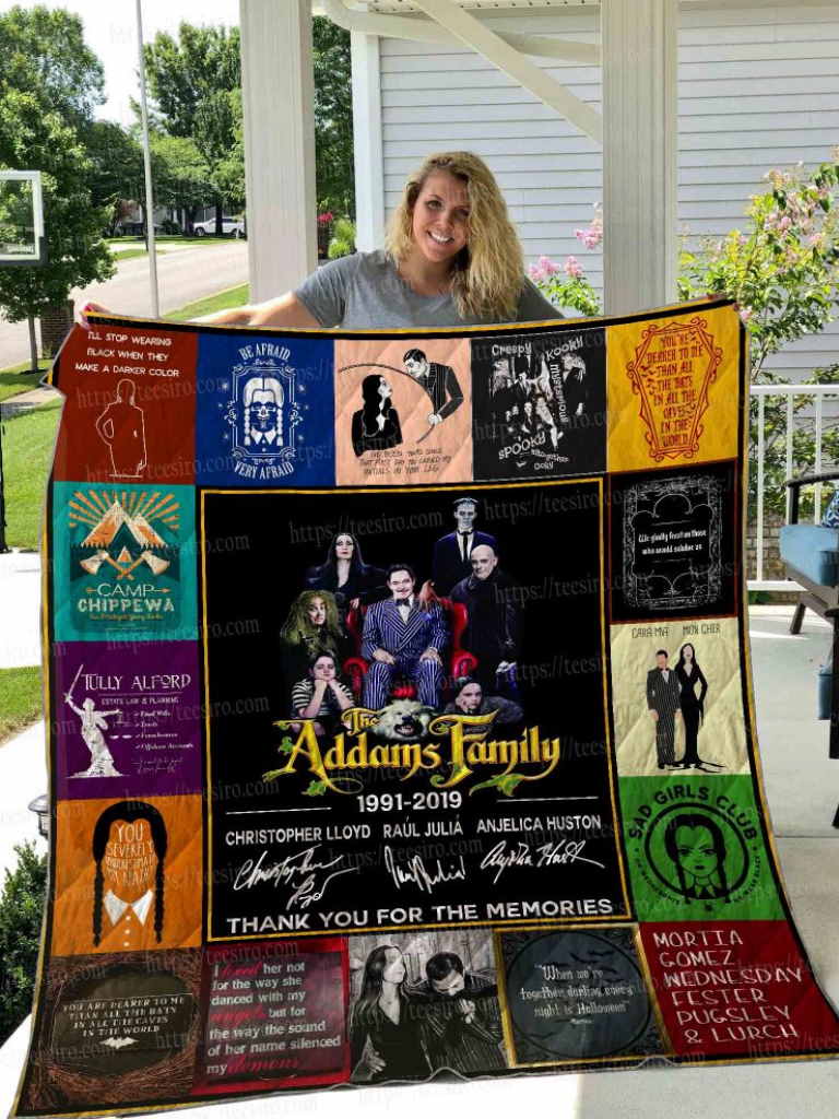 The Addams Family Quilt Blanket