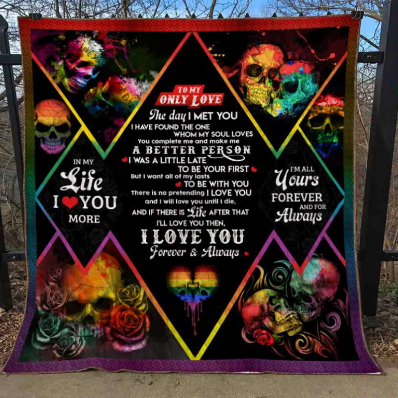 The Daymet You Lgbt Skull Quilt Blanket