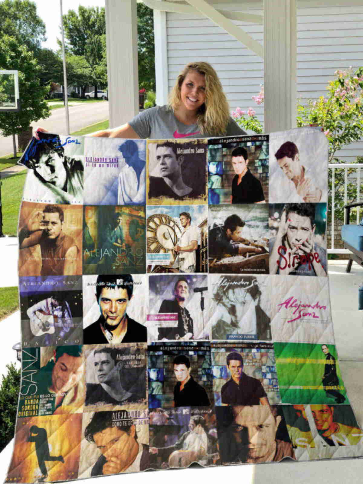 Alejandro Sanz 3D Quilt Blanket