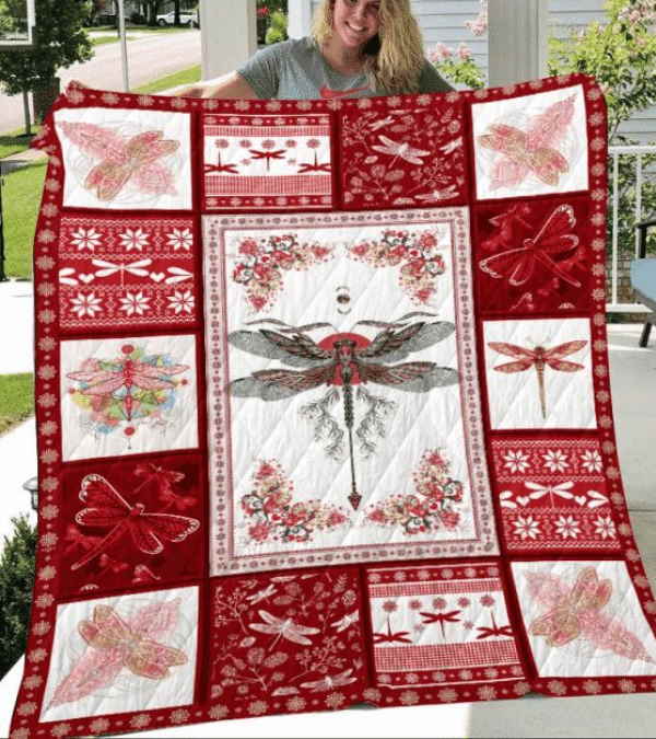 Dragonfly Fly Higher Quilt Blanket