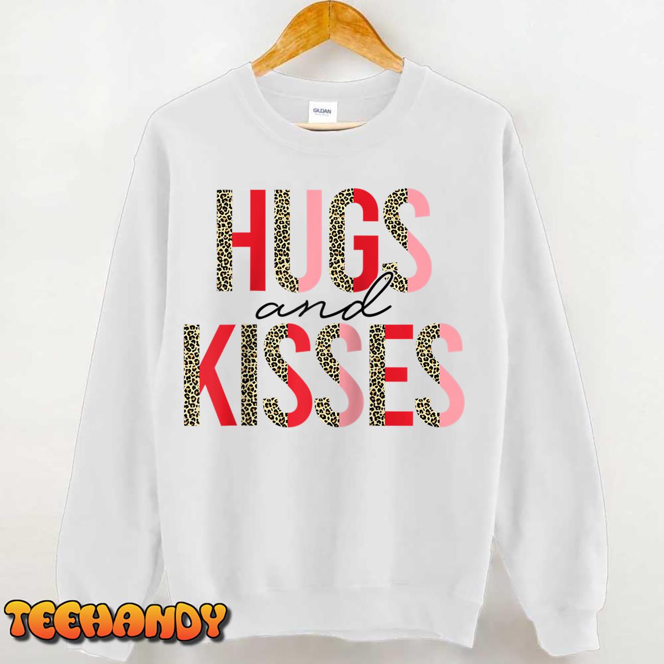 Happy Valentines Day XOXO Hugs and Kisses Leopard Raglan Baseball T Shirt
