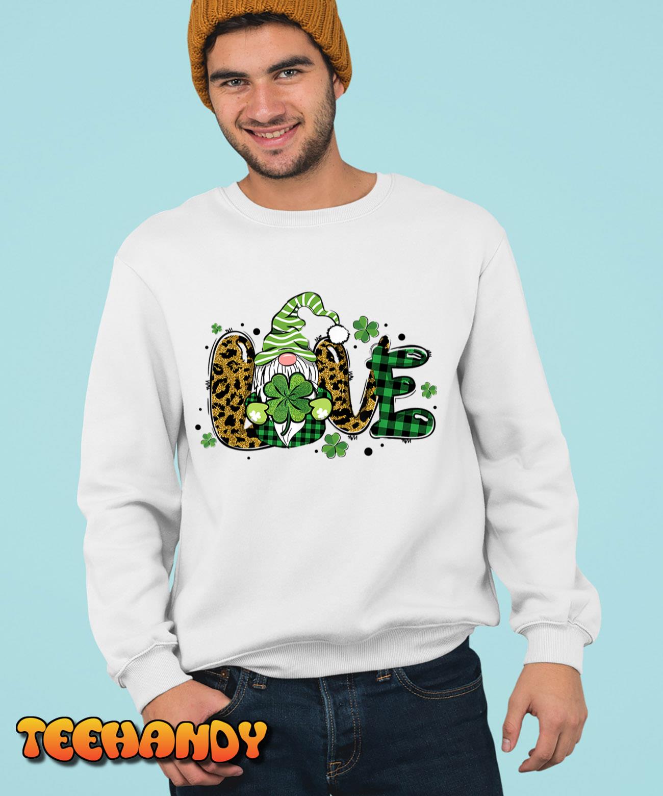 Leopard Love Gnome Holding Lucky Shamrock St Patrick Day T-Shirt
