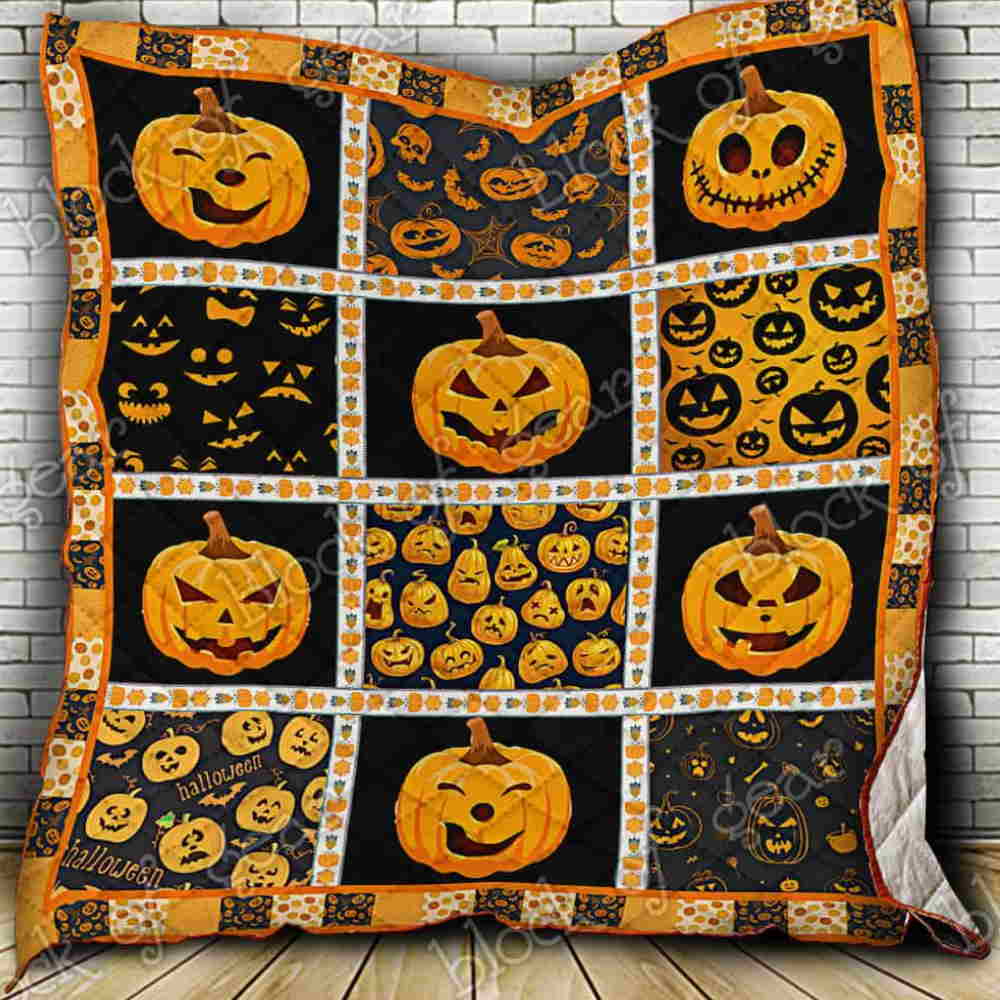 Pumpkin Emoticon Quilt Blanket