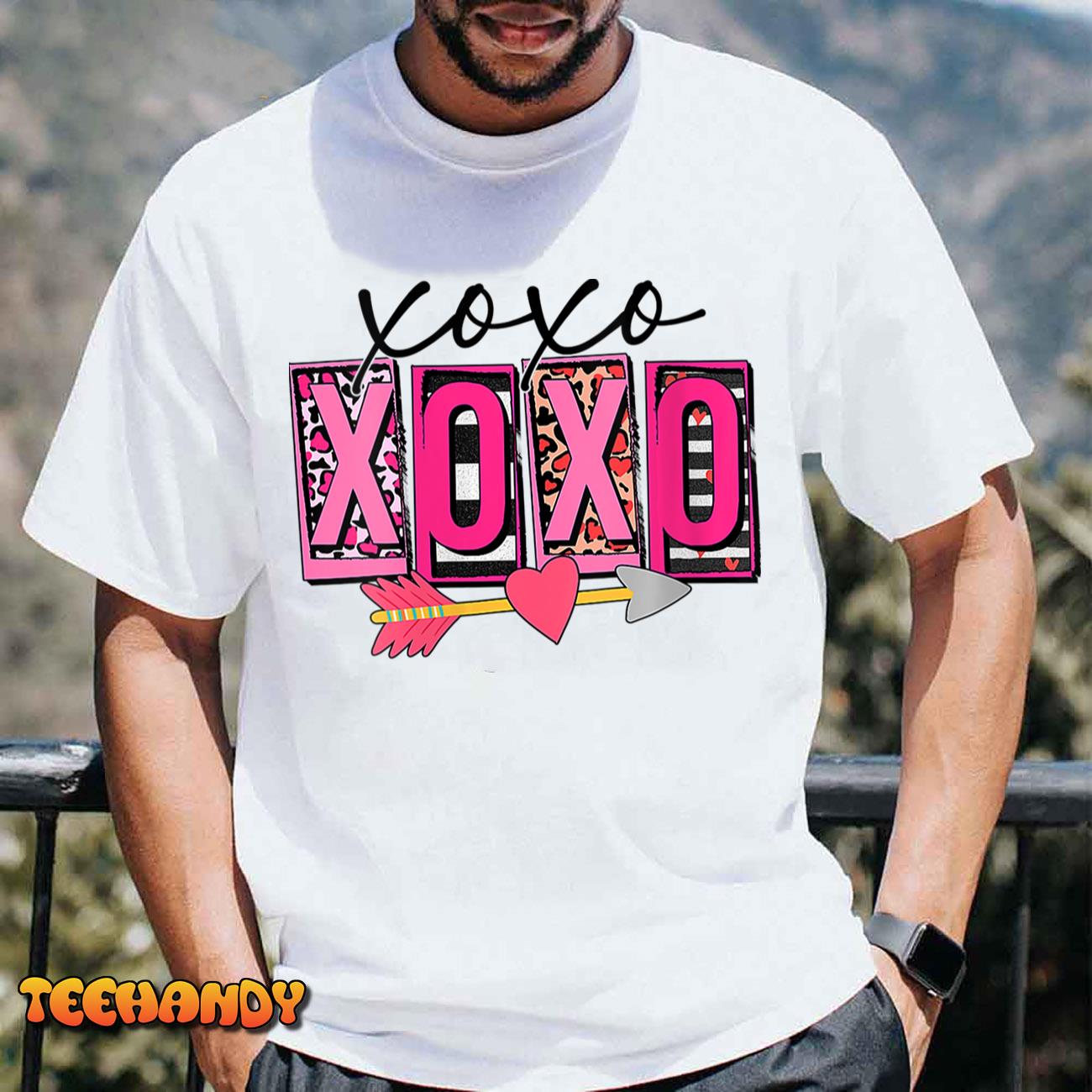 Womens Hugs and Kisses Happy Valentines Day XOXO Retro Leopard T-Shirt