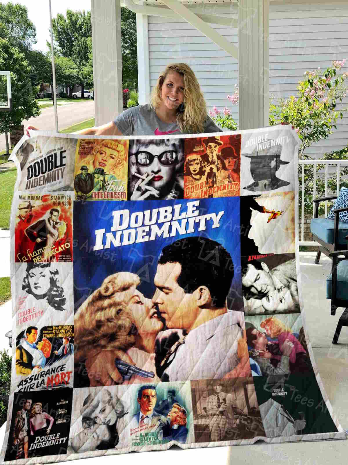 Double Indemnity 3D Quilt Blanket