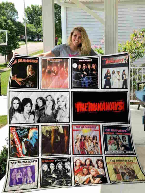 The Runaways 3D Quilt Blanket