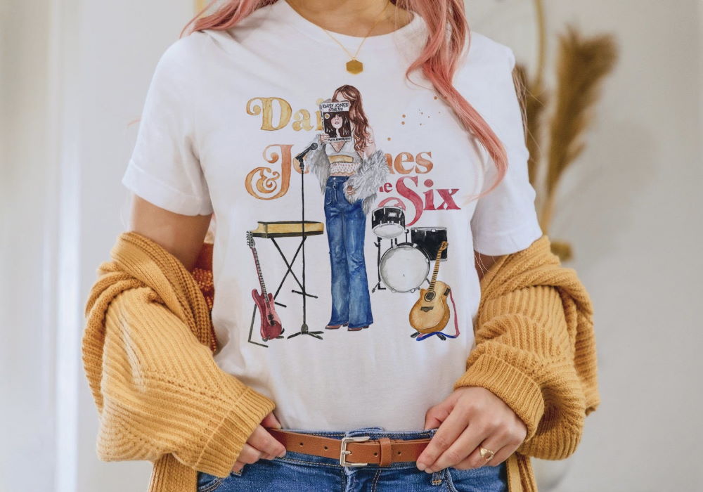 Daisy Jones & The Six by Taylor Jenkins Reid T Shirt