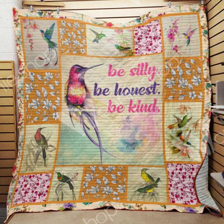 Hummingbird Be Silly 3D Quilt Blanket