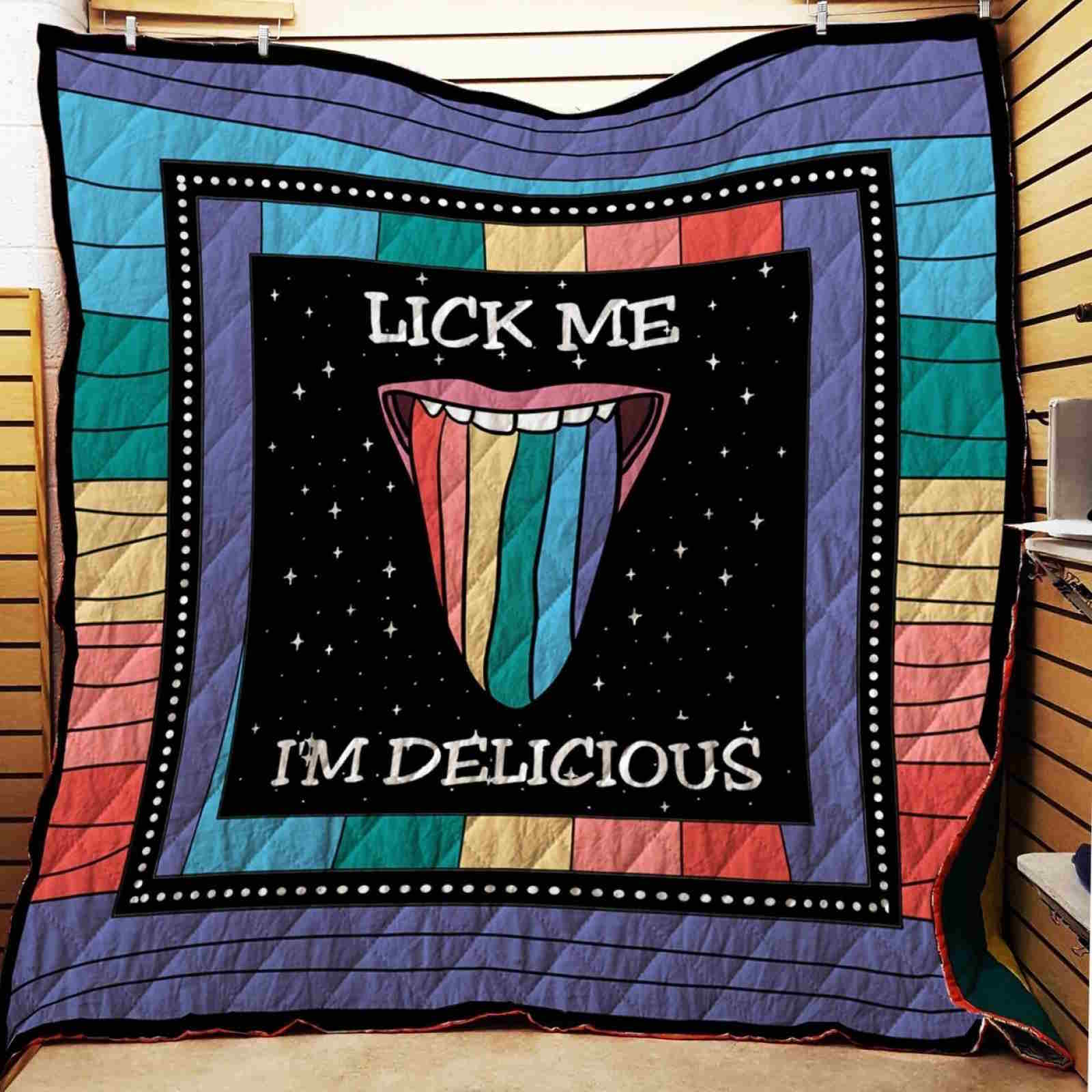 I’M Delicious Quilt Blanket