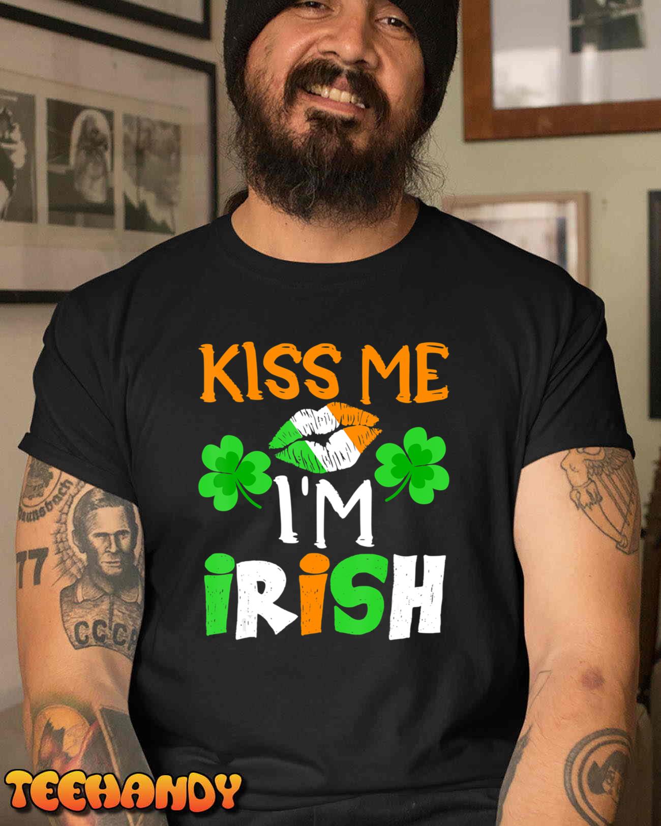 KISS ME I’M IRISH Lucky St. Patrick’s Day Funny T-Shirt