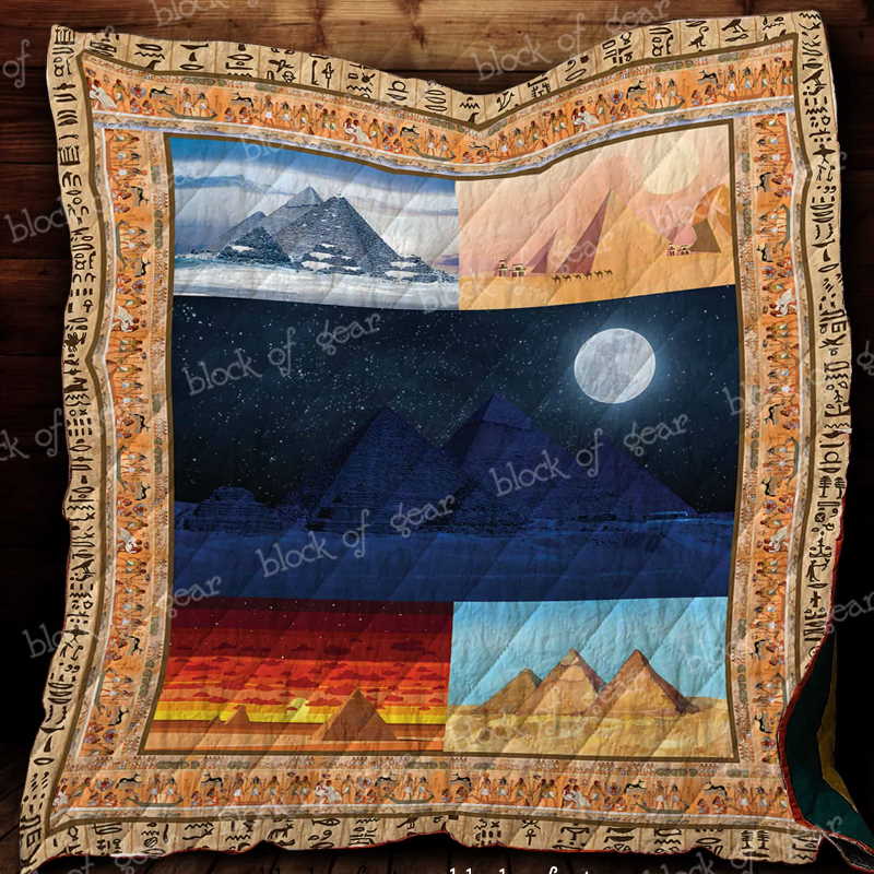 Pyramids And Desert 3D Quilt Blanket