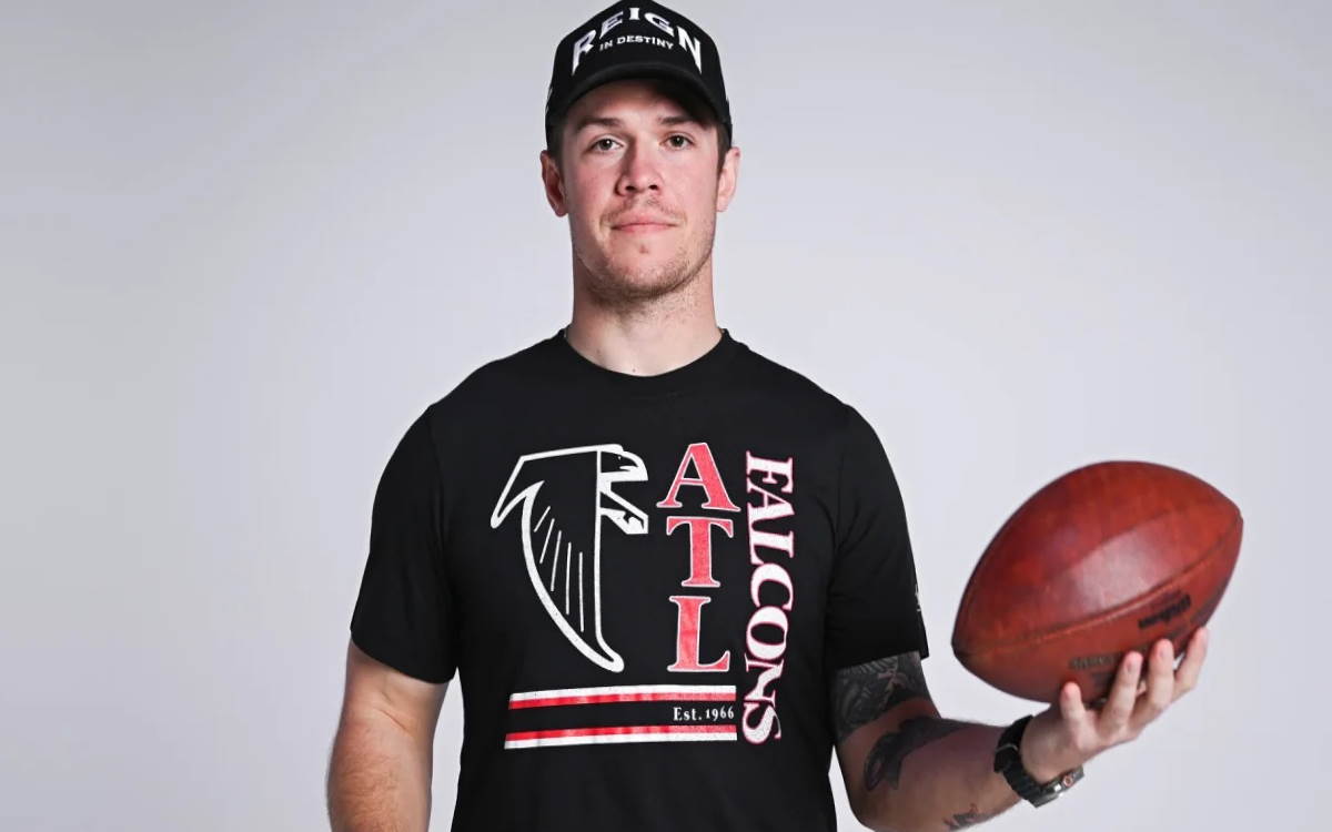 Taylor Heinicke Wearing Atl Falcons Est 1966 Tee Graphic T-shirt