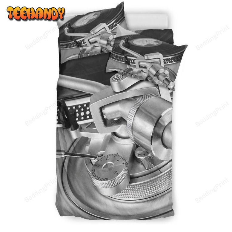 DJXX Turn Table Bedding Set