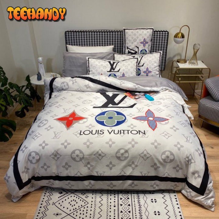 LV Logo Bedding Set