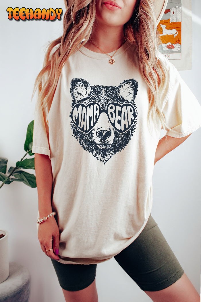 Mama Bear Shirt, Cute Mom Bear Sweatshirt Retro Vintage Mama T-shirt