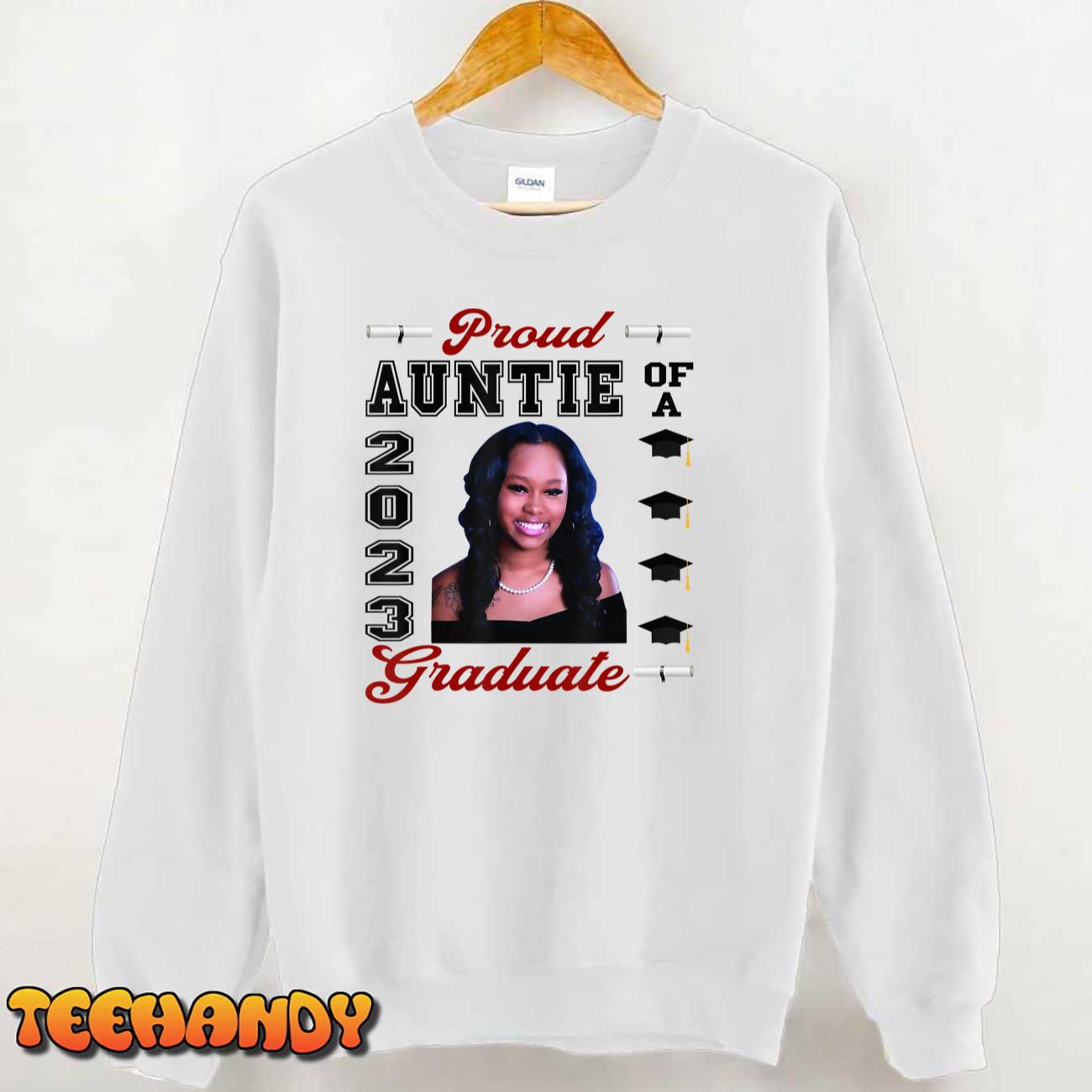 Mia Proud Auntie of 2023 Graduate T-Shirt