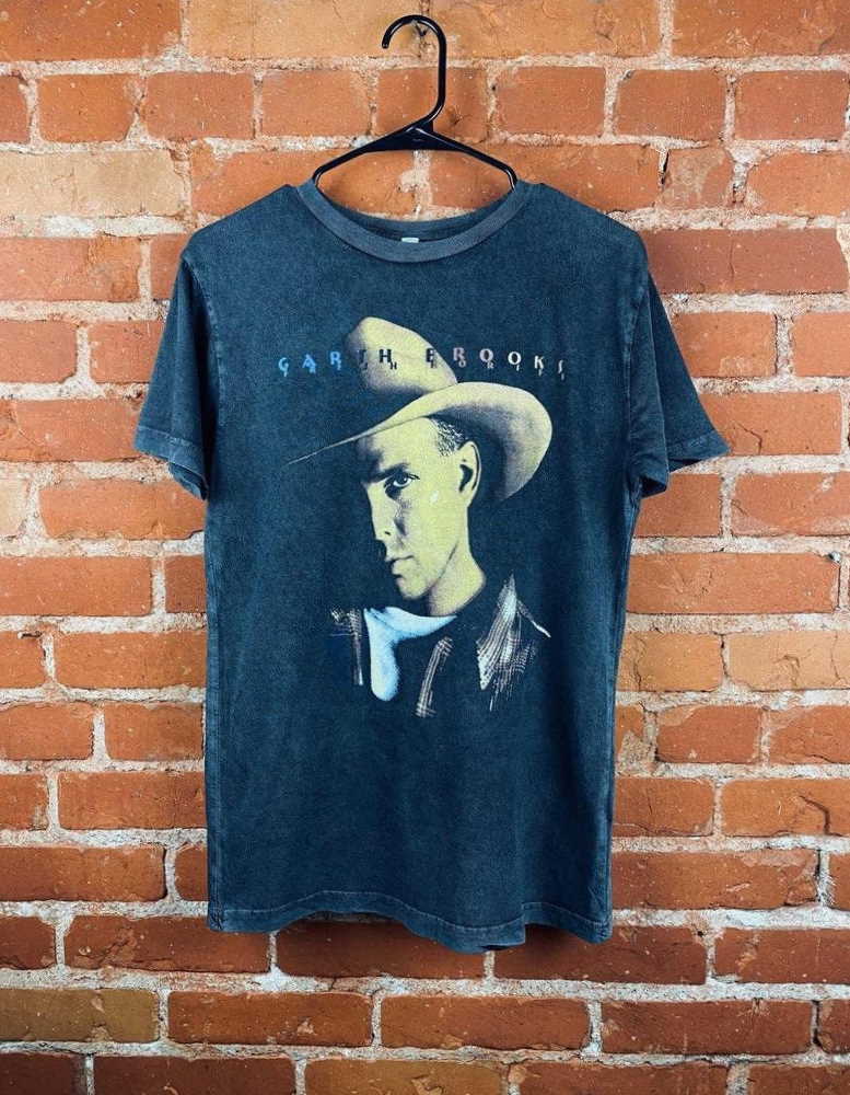 Vintage Garth Brooks T Shirt