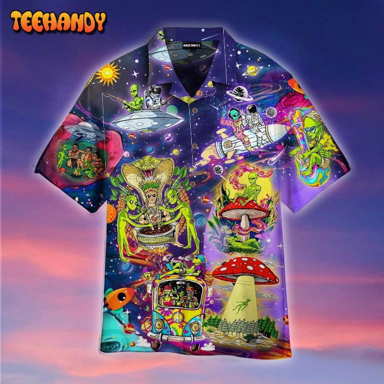 Alien Life In The Universe Hawaiian Shirt