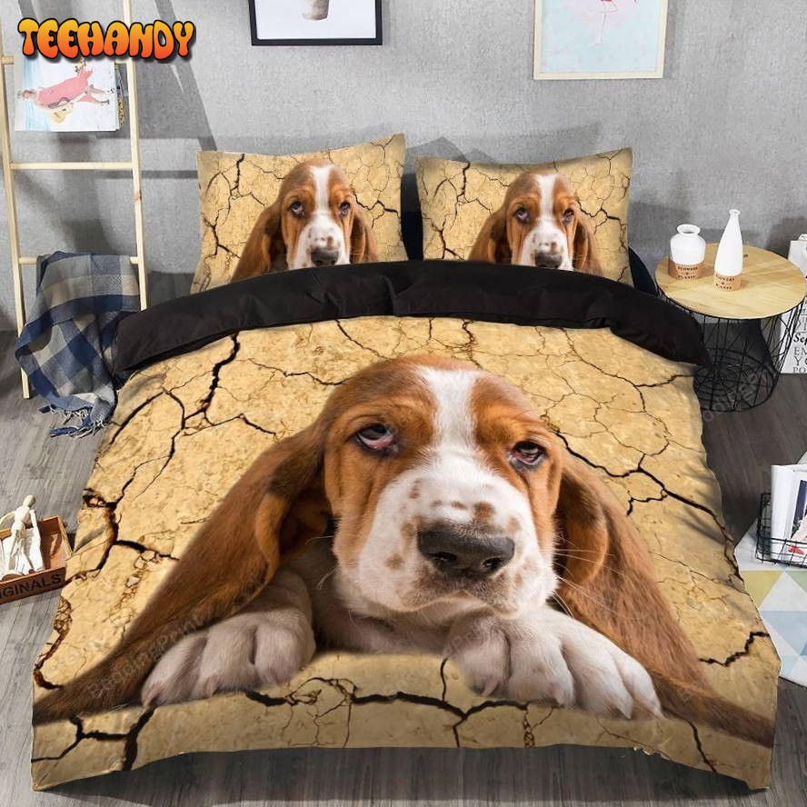 Basset Hound Lying Upset Bedding Set